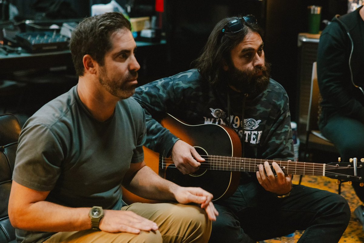 lukecombs's tweet photo. Tour kicks off in about a month, so the band and I got together today to work on the setlist and want to know what y’all want to hear?! https://t.co/DGNbzgBIj1