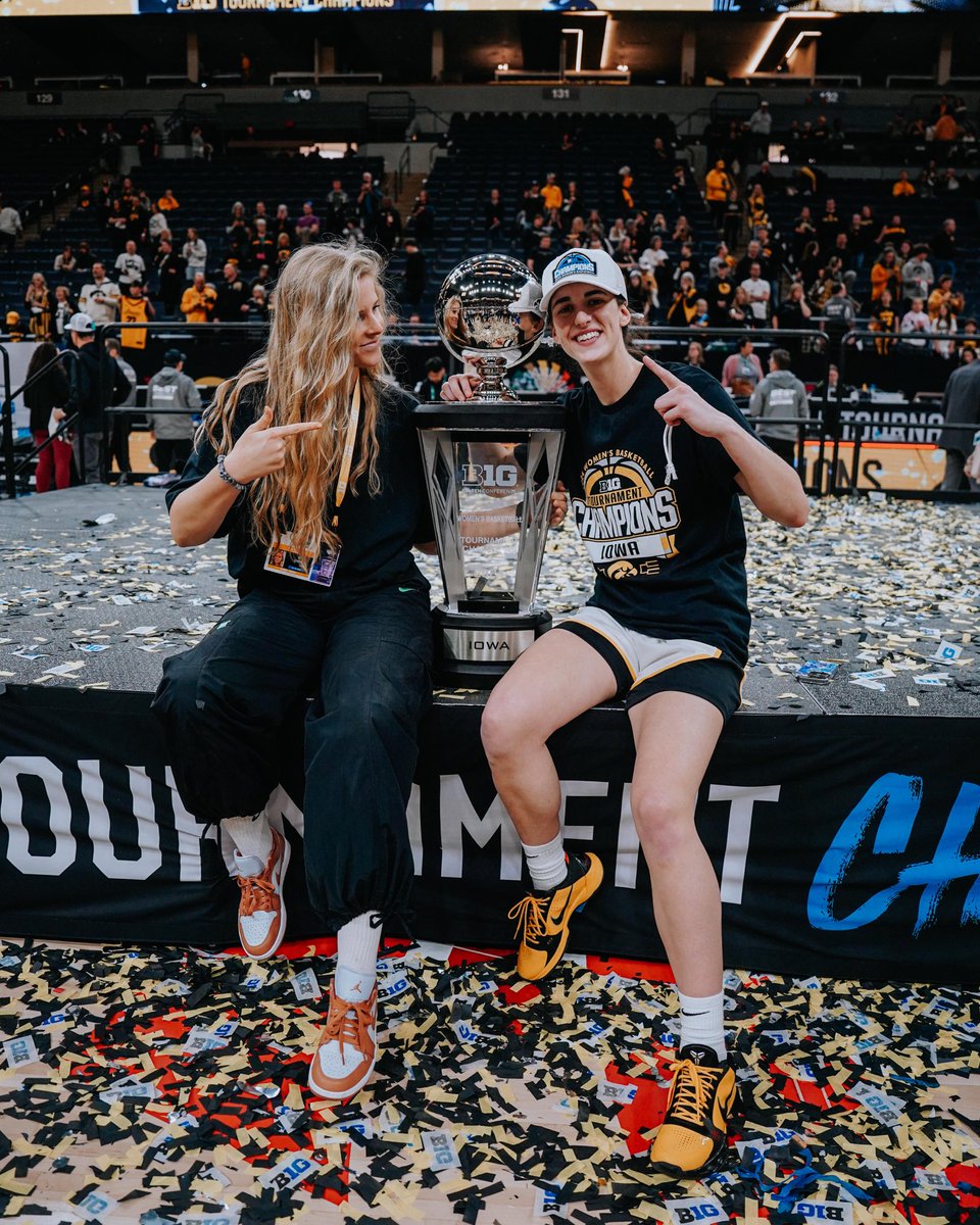 brilewerke's tweet photo. just two girls from iowa trying to push the women’s game forward 🤍

honored to capture you, CC https://t.co/mpYGSHAQ2O