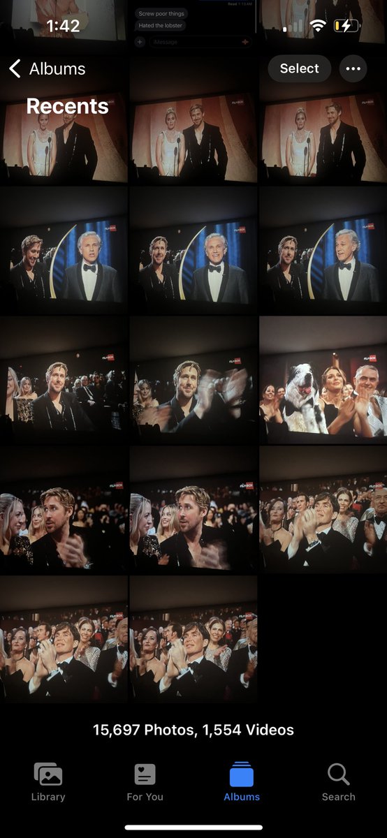 devonaokisgf's tweet photo. not even high still filming the oscar’s as if it was a concert https://t.co/iCR8XB54gw