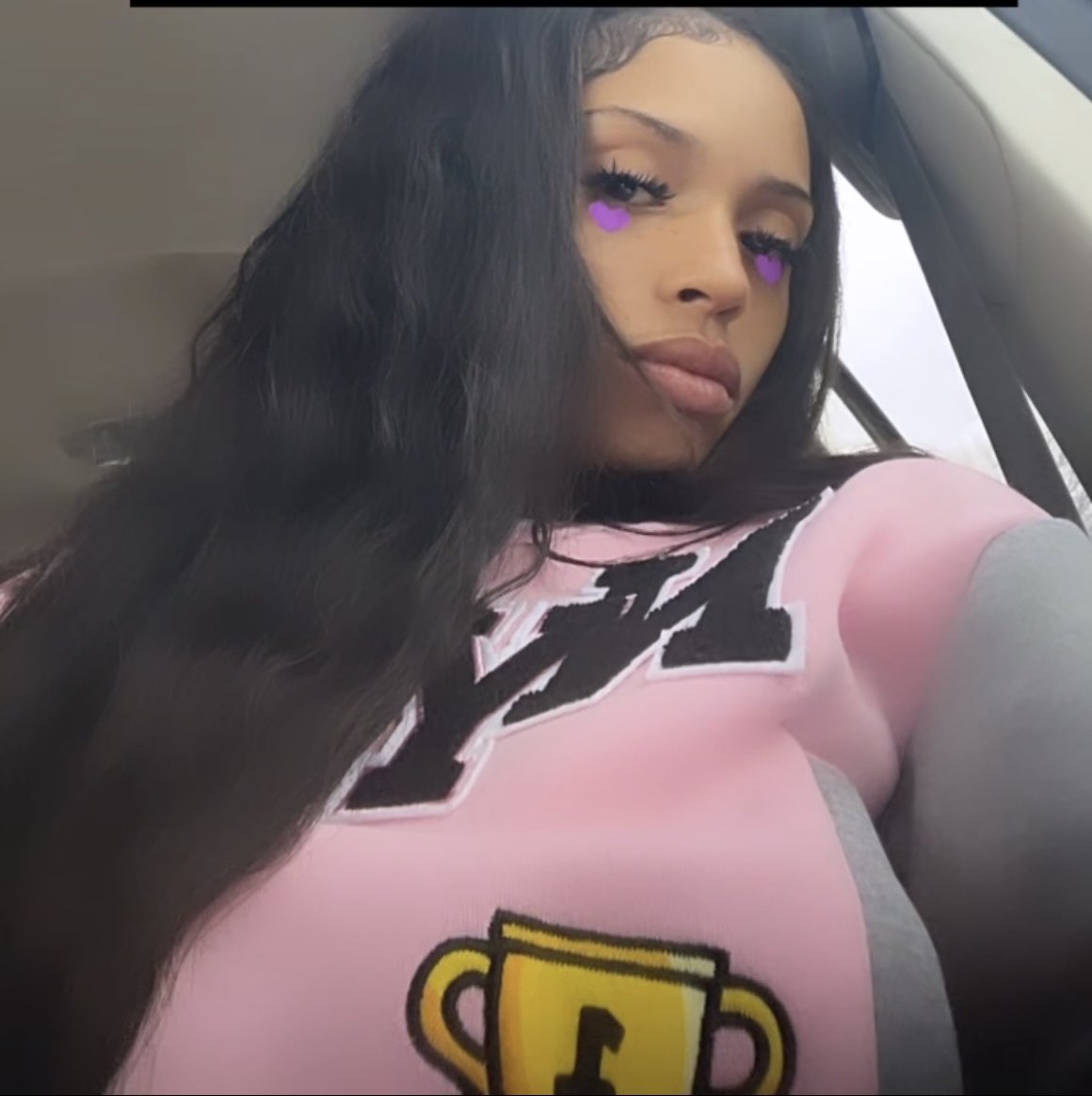 RealNativeJess's tweet photo. Native Jess ❤️🤞add me on IG https://t.co/4UEsT4l1DQ