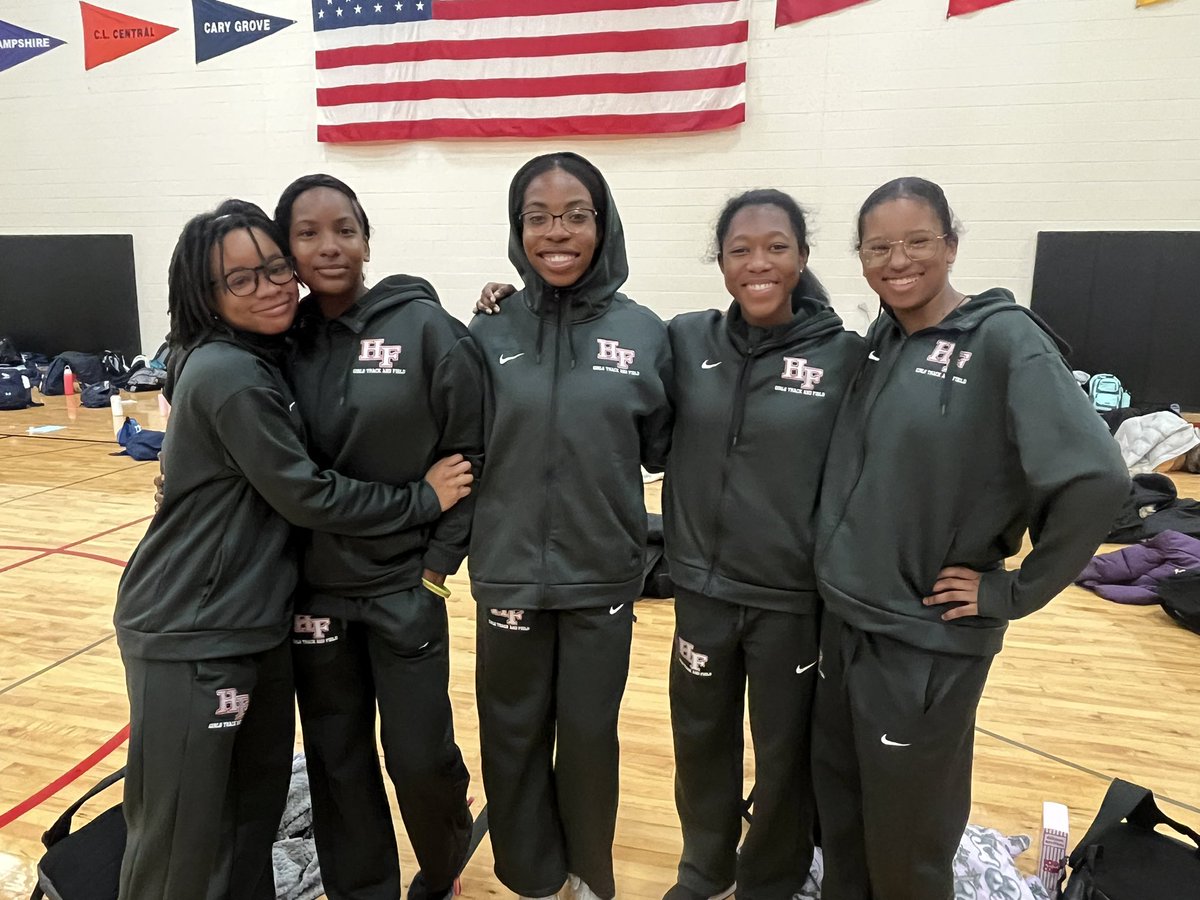 A new PR for our 4x800 crew this weekend! Amongst them, we also saw 3 season bests. Way to get after it!