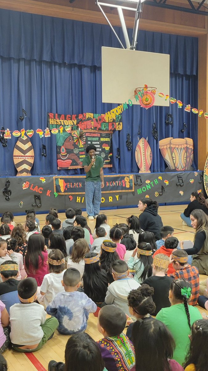 Dir. Carmen Vargas tweet media