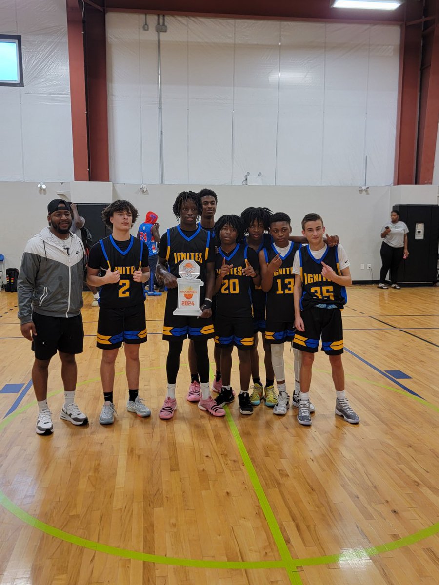 Chris_Butler_'s tweet photo. Had a great weekend with 9th grade Georgia Ignights At the youth exposure basketball league 365 https://t.co/94GN9lQ7d7
