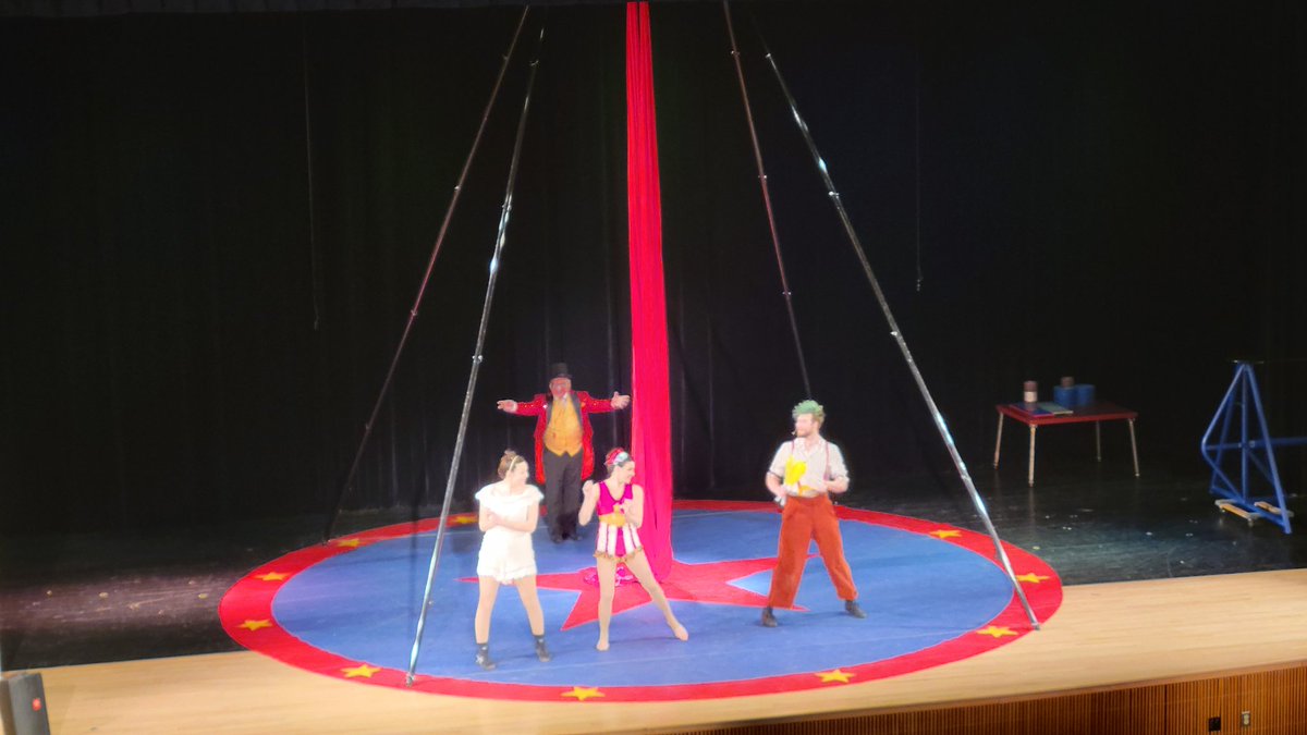 Dir. Carmen Vargas tweet media