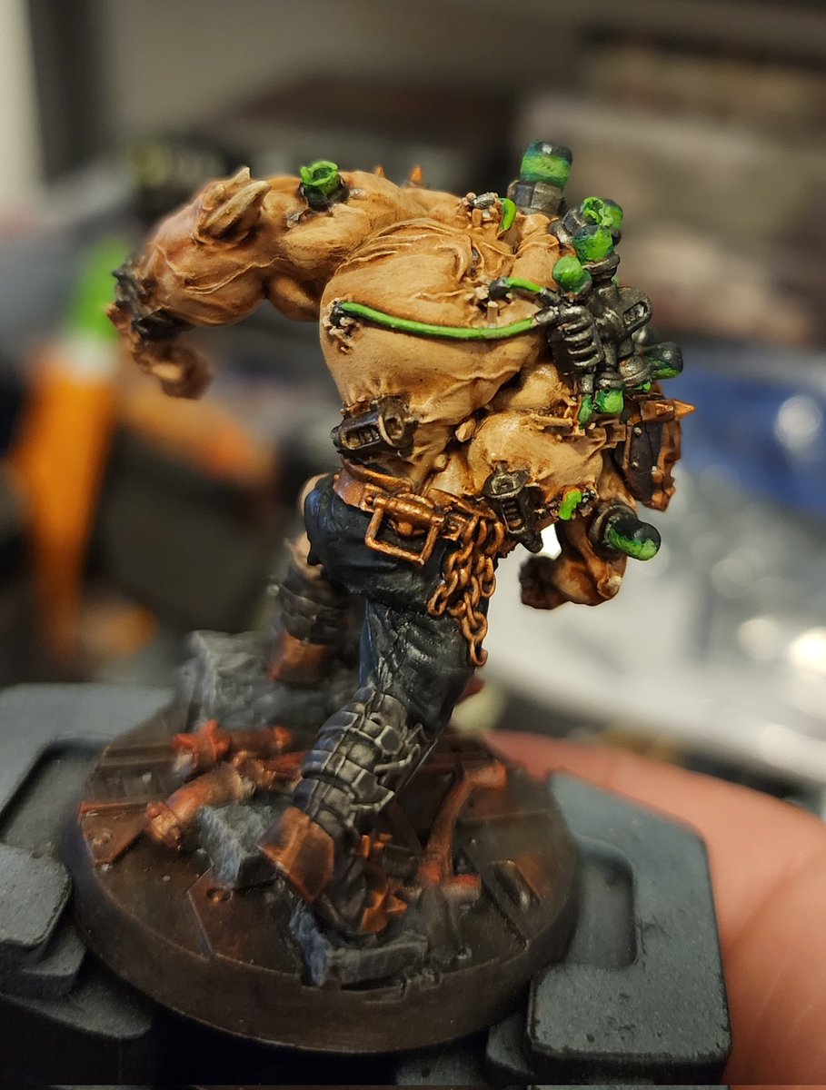 b_nitemare's tweet photo. My chonky bezerker is nearly done. Thoughts? 
#goliath #necromunda #bezerker 
#gamingdad https://t.co/KOyxAvCQ9y