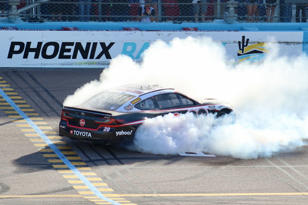 Frontstretch's tweet photo. Christopher Bell celebrates after winning at Phoenix

📷 Danny Peters https://t.co/WfVaRlJR7B
