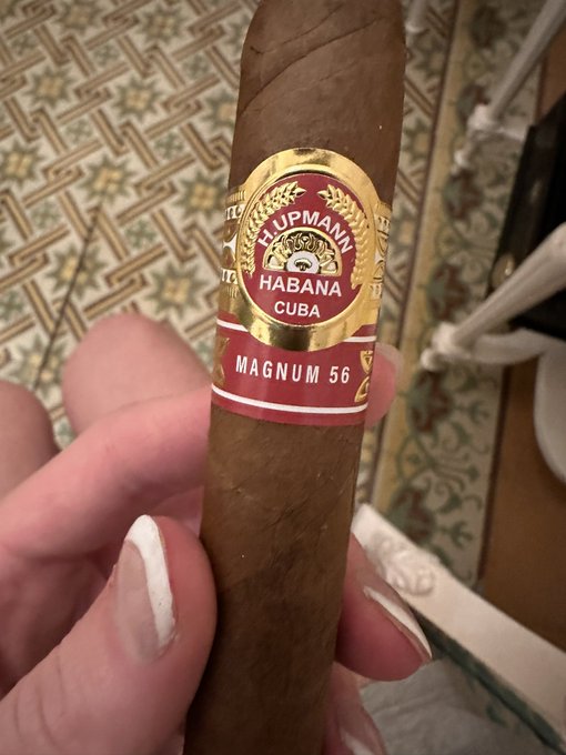 In #Cuba Because no one tells us where we can&rsquo;t go, what we can&rsquo;t do and what we can&rsquo;t smoke or drink<a href="/tag/cuba"class="tags">#Cuba</a>