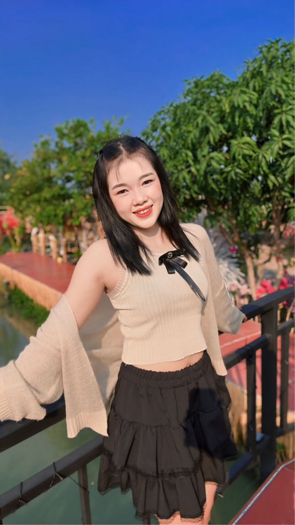 วาสนาผู้ได๋น้อ สิได้ลูบหลังเฮา55