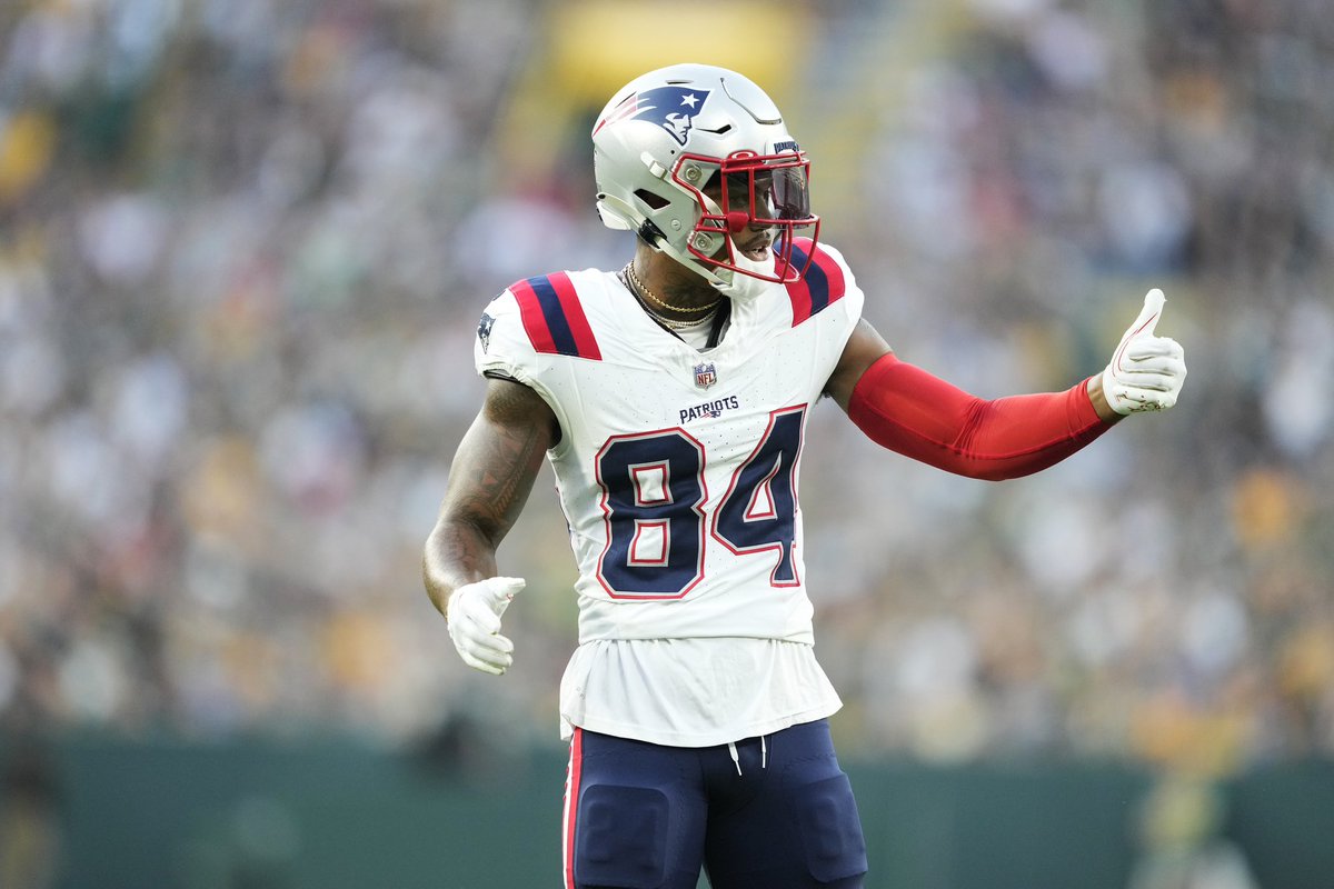WR Kendrick Bourne is re-signing a three-year deal worth up to $33 million with the New England Patriots, per his agent <a href="/henryorgann/">Henry Organ</a> at <a href="/disruptivesport/">Disruptive Sports</a>. Bourne is coming off a torn ACL that he suffered last season.