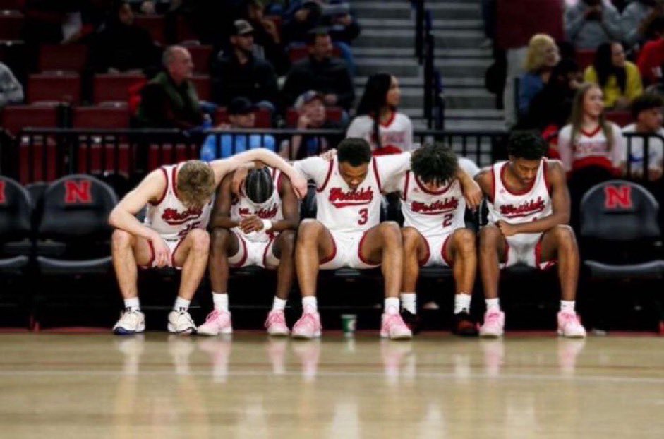 A few thoughts and pictures to wrap up the 2023-24 high school basketball season.  A great season led by a special group of seniors that ended Friday night in the Final 4 for the second consecutive year.