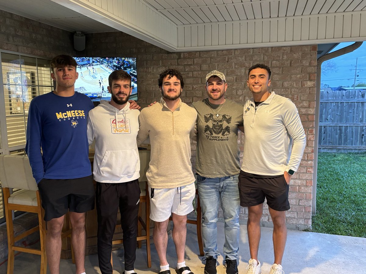 Had a great dinner with the Quarterback’s tonight. In the middle of spring ball. Big week coming up! #WeDAT ⁦@McNeeseFB⁩ ⁦@CoachGGoff⁩