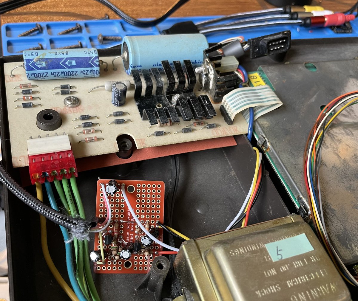 congobongo2112's tweet photo. Did a quick composite mod on this Sears Intellivision I picked up this week. Was able to do it with parts on hand. Opted to add a tail rather than drill this somewhat rare case. Next up, caps. https://t.co/42vqkFOmZq
