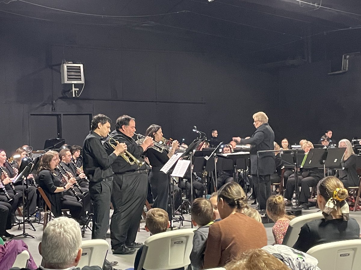nshoredance's tweet image. Congratulations to our dancers on their amazing performance of “Thunder and Lightning” from Riverdance with the Northwinds Symphonic Band at the Sands Point Converancy’s Children’s Concert, conducted by NSHS band instructor, Brandon Bromsey, and Helen Bauer. #band #dance #nshs