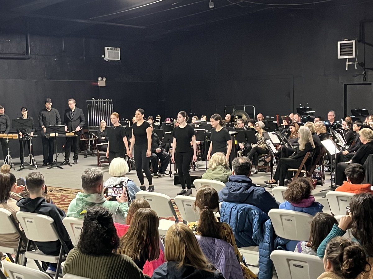 nshoredance's tweet image. Congratulations to our dancers on their amazing performance of “Thunder and Lightning” from Riverdance with the Northwinds Symphonic Band at the Sands Point Converancy’s Children’s Concert, conducted by NSHS band instructor, Brandon Bromsey, and Helen Bauer. #band #dance #nshs