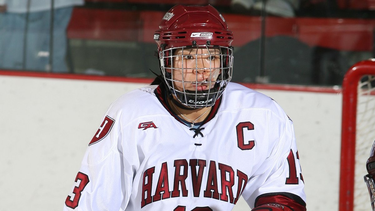 USCHO's tweet photo. Women's hockey national rookie of year award being renamed to recognize former Harvard standout, U.S. Olympic veteran Chu - https://t.co/hmil9KunXK https://t.co/mlJJAsNupS