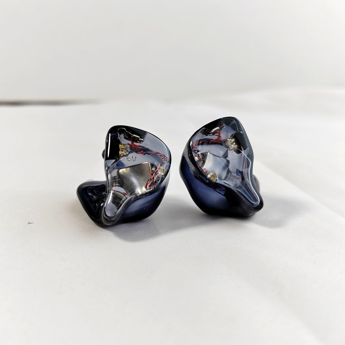 febosIEM's tweet photo. Does the clear faceplate show you more beauty of #custominearmonitors ?
.
T4-4Drivers Custom
🔗https://t.co/R4bBMHEHoD
#hisenior #febos #inearmonitors https://t.co/VgcSQ7liDh