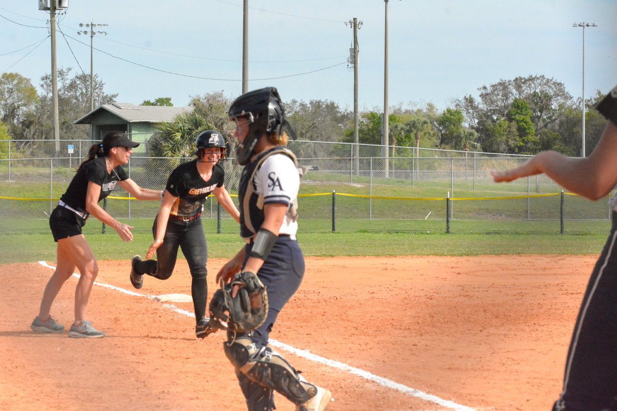 Travis M. Smith tweet media