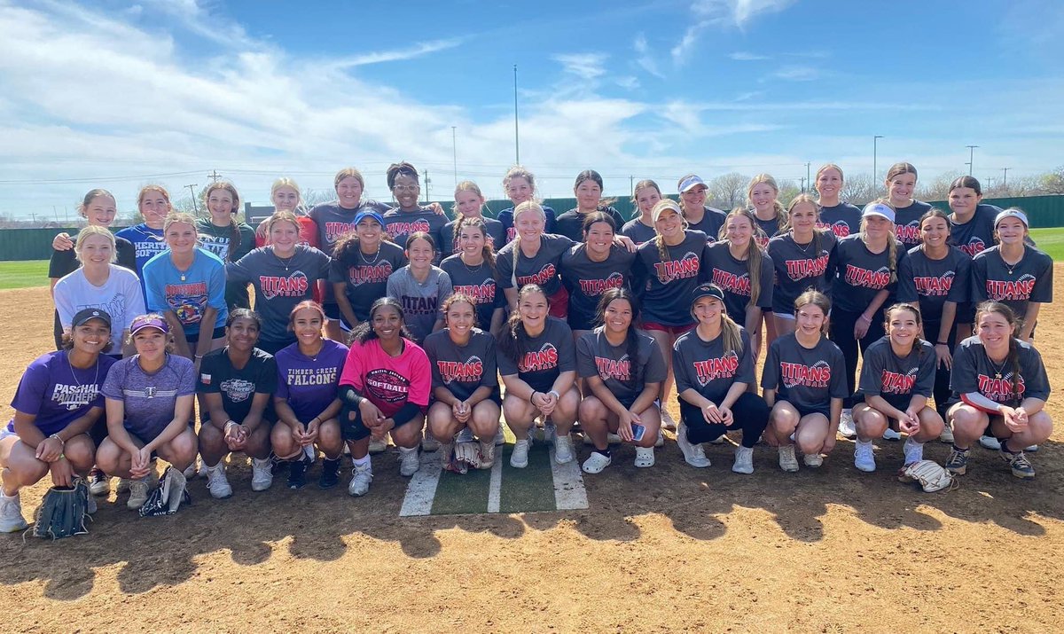 Titans 2024 Spring BP session today. So much fun having our team out today. Crazy talent all over the field. 14U Spaniel 16U Buettner Wilson 16u Johnson and 18u Buettner
So excited to see these teams compete at huge events this summer. 
#BuiltDifferent