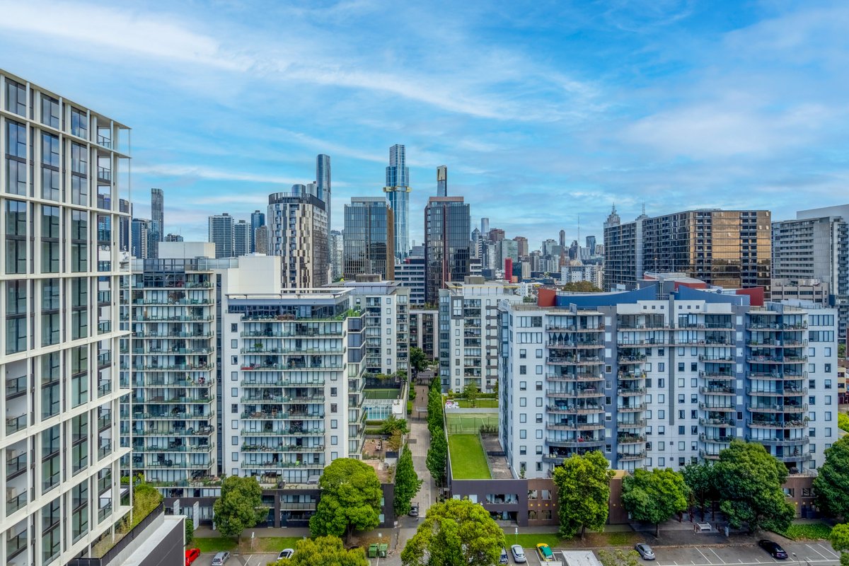 luxurystaymelb's tweet photo. South Melbourne's Most Comfortable Short-Stay Apartment!
BOOK NOW: https://t.co/WoV6DZiXnL

#southmelbourne #luxurystay #servicedapartment #melbourne #australia #travel #businesstravel #couplesstay #views #cbd #qantas #schoolholidays #holidays #summer #airbnb https://t.co/lVD6lnV43D