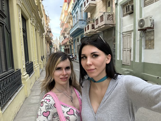 In C-uba with my wife ❤️ https://t.co/ZYrTh9Q5Kc<a href="/tag/bitcoin"class="tags"><span>#bitcoin</span></a>
