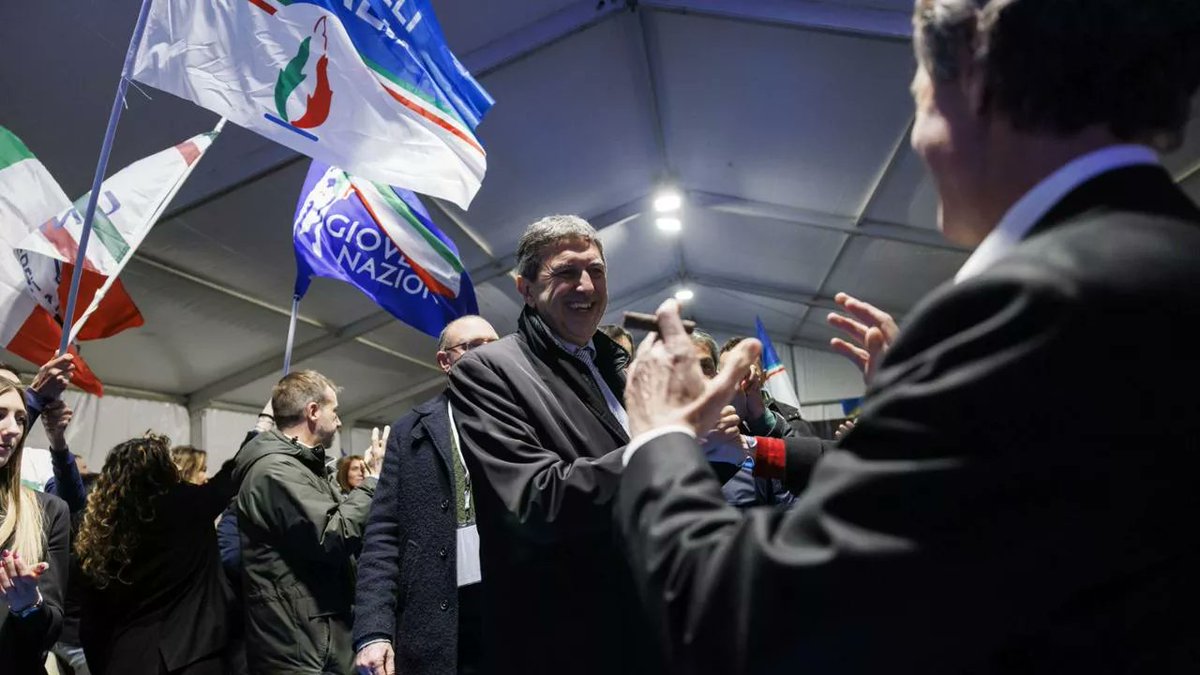 Regionali in Abruzzo, Marsilio: “La mia vittoria una pagina di storia”. Fratelli d’Italia primo partito
👇
lastampa.it/politica/2024/…

#Abruzzo #AbruzzoElezioni2024
