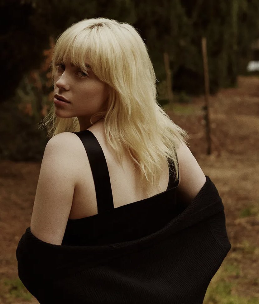 FilmUpdates's tweet image. Billie Eilish is the first woman to win the “Triple Crown” (Oscar, Grammy and Golden Globe) of film music TWICE!