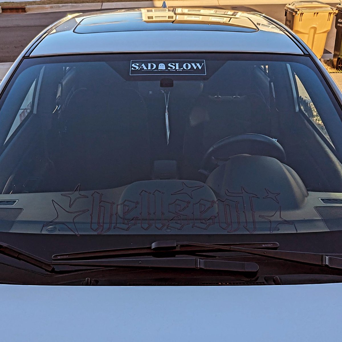 kinkslinks's tweet photo. Baby got all stickered up today ✨❤️ https://t.co/A7FQnhrM7N
