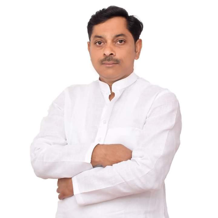 अमरोहा लोकसभा के बाद बहन  मायावती जी ने अपना दूसरा प्रत्याशी भी किया घोषित मुरादाबाद लोकसभा सीट से इरफ़ान सैफी को बसपा प्रत्याशी घोषित किया गया, नगर पालिका परिषद ठाकुरद्वारा के चेयरमैन है इरफ़ान सैफी 
#BSP #AkashAnand #Mayawati