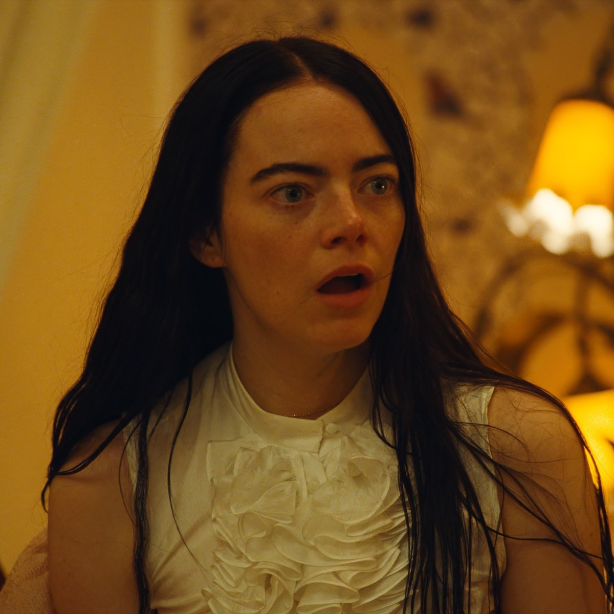 sboficial's tweet photo. 🏆 EMMA STONE vence o Oscar de “Melhor Atriz” por Poor Things. #Oscars #Oscars2024