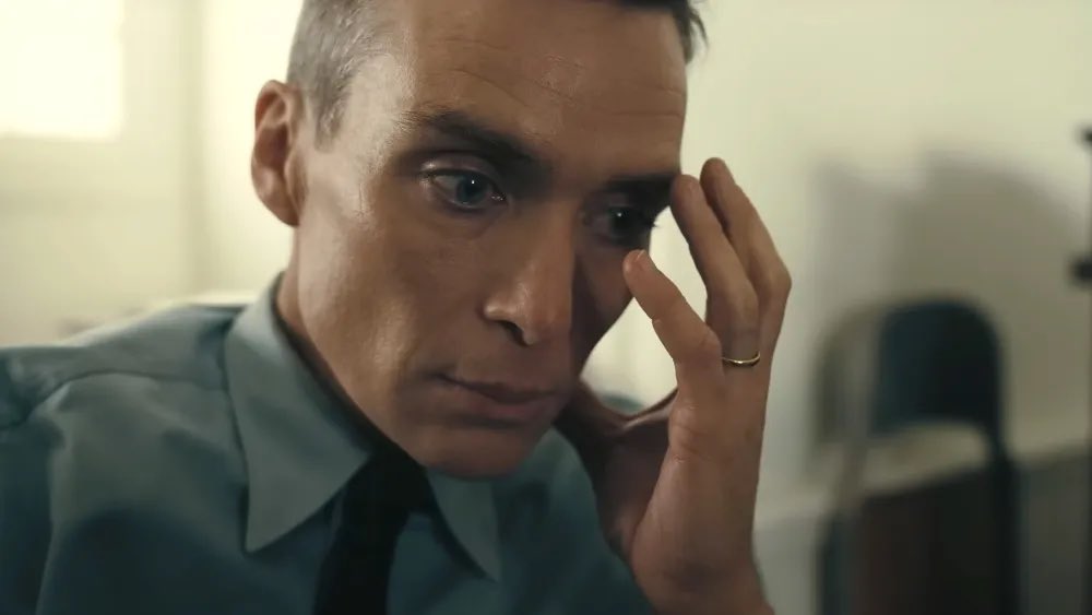 PopBase's tweet photo. Cillian Murphy wins the Oscar for Best Lead Actor (Oppenheimer). #Oscars https://t.co/xpWRMl2YBv