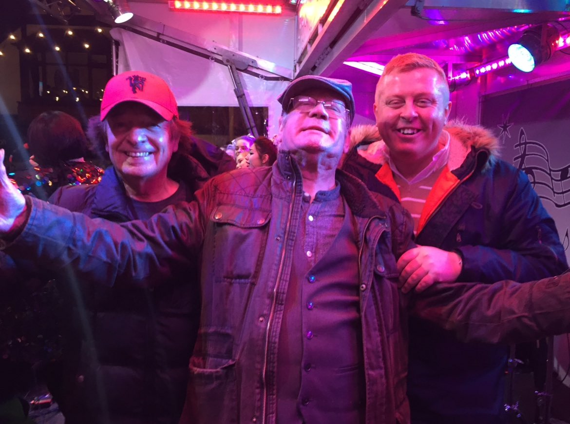 presenterneil's tweet photo. Great to bump into my mate, Billy Butler, this evening. Laugh, we did. Mates for 30 years. #radio #northwest #holdyourplums #radiocity #radiomerseyside https://t.co/mIFYV3cNBC
