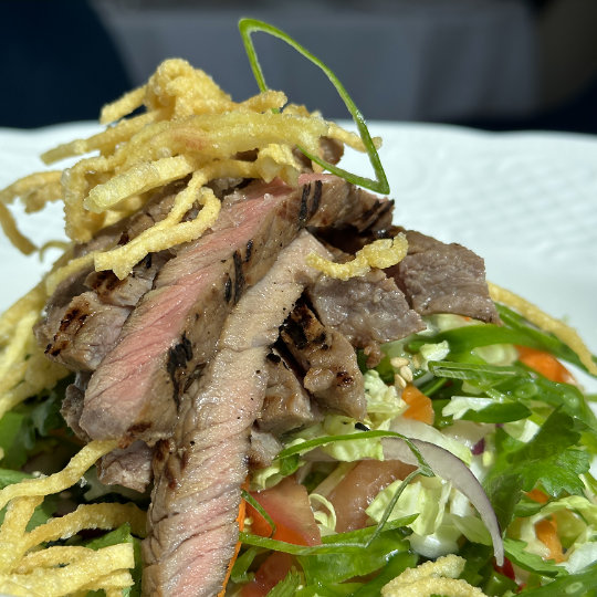 Look at the #food on Crystal Symphony. 👀🍴🚢
The #restaurants are a #foodies paradise, indulging with the best cuisine at sea. What's more, a #Michelin-starred chef oversees one of the venues! We liked the Seared Ahi #Tuna with #Wasabi Crumble & Cress Salad. @crystalcruises