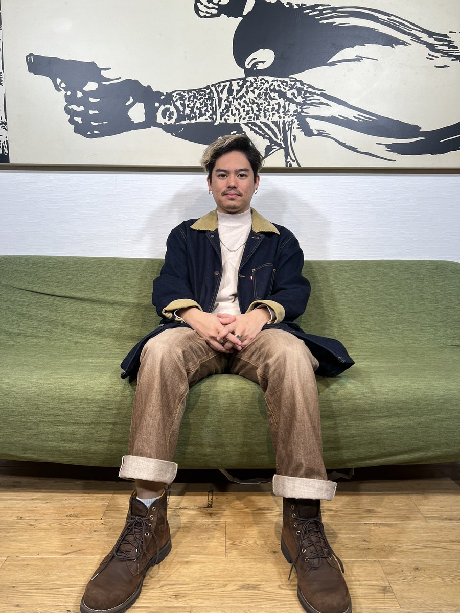 RIBIA_TV's tweet photo. 🤝🏻#プレゼント企画🤲🏻
アメ村 RIBIAビジョンでコメント放映中‼︎
The fin.さんから
サイン入りTシャツを1名様に✨

応募方法
①@ribiatv をフォロー
②この投稿を3/24 23:59までにRP
当選者には4/5までにDMでご連絡致します！
#thefin
#OuterEgo #iiie
#RIBIA #アメ村 #三角公園 https://t.co/MAjPeIAIGo