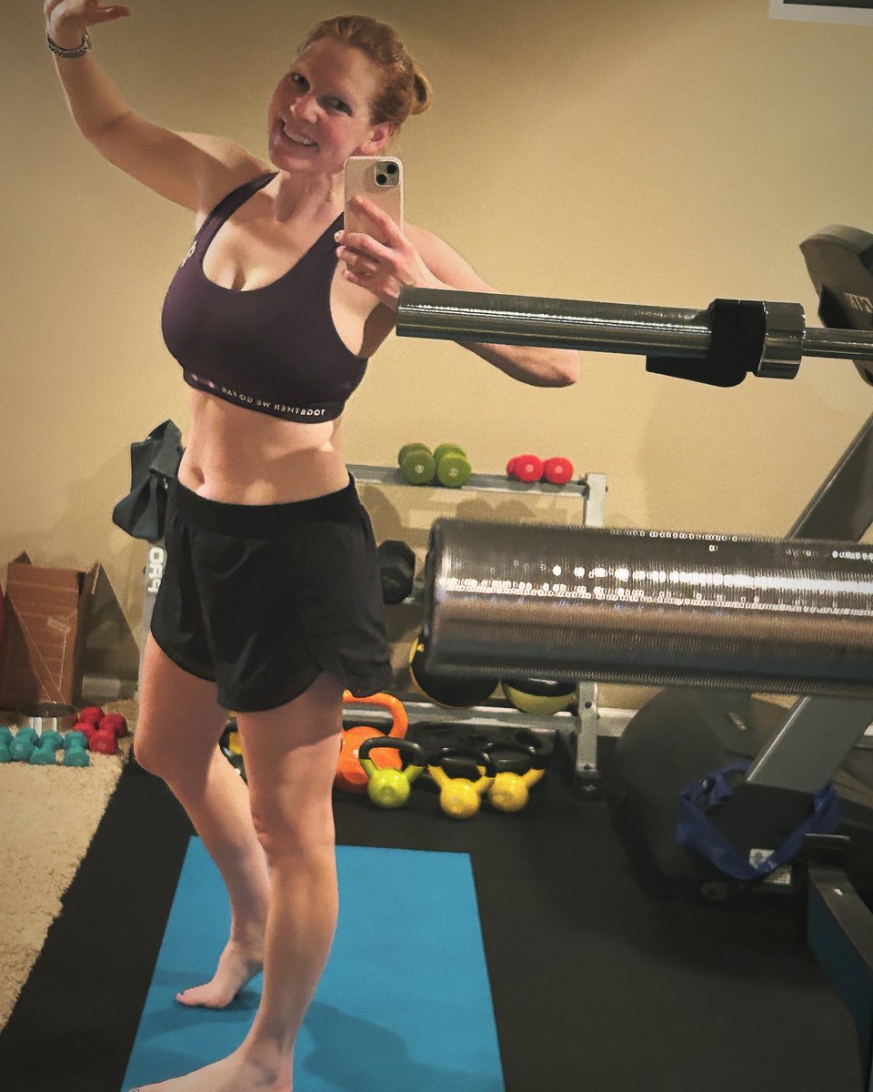 RunEatBeHappy tweet media