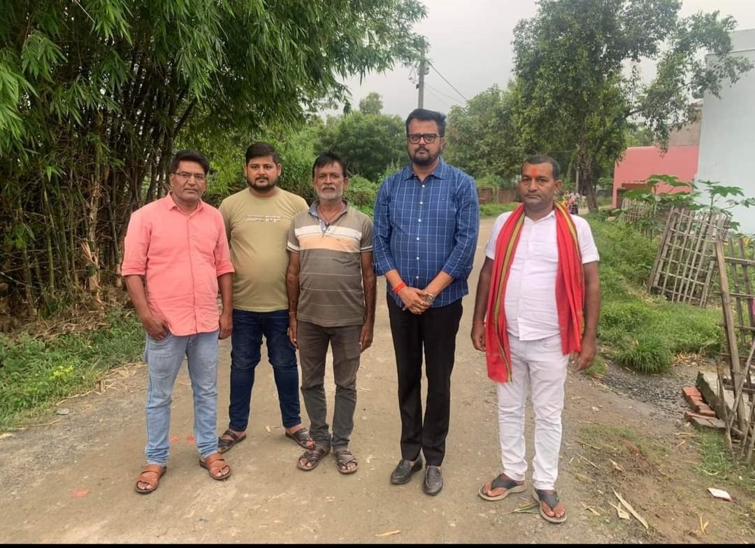 InduBJPDhanbad's tweet photo. मेरा एक ही लक्ष्य भारत के यशस्वी प्रधानमंत्री आदरणीय श्री @narendramodi जी द्वारा लाए गए योजनाओं को लोगो तक पहुंचना और सभी को जागरूक करना..!
सेवा ही कर्म
धनबाद लोकसभा.!
@BJP4India
@JPNadda
@AmitShah
@sunilbansalbjp
@TawdeVinod
@bjpkarmveer
@indushekharbjp https://t.co/q4SulSUHah