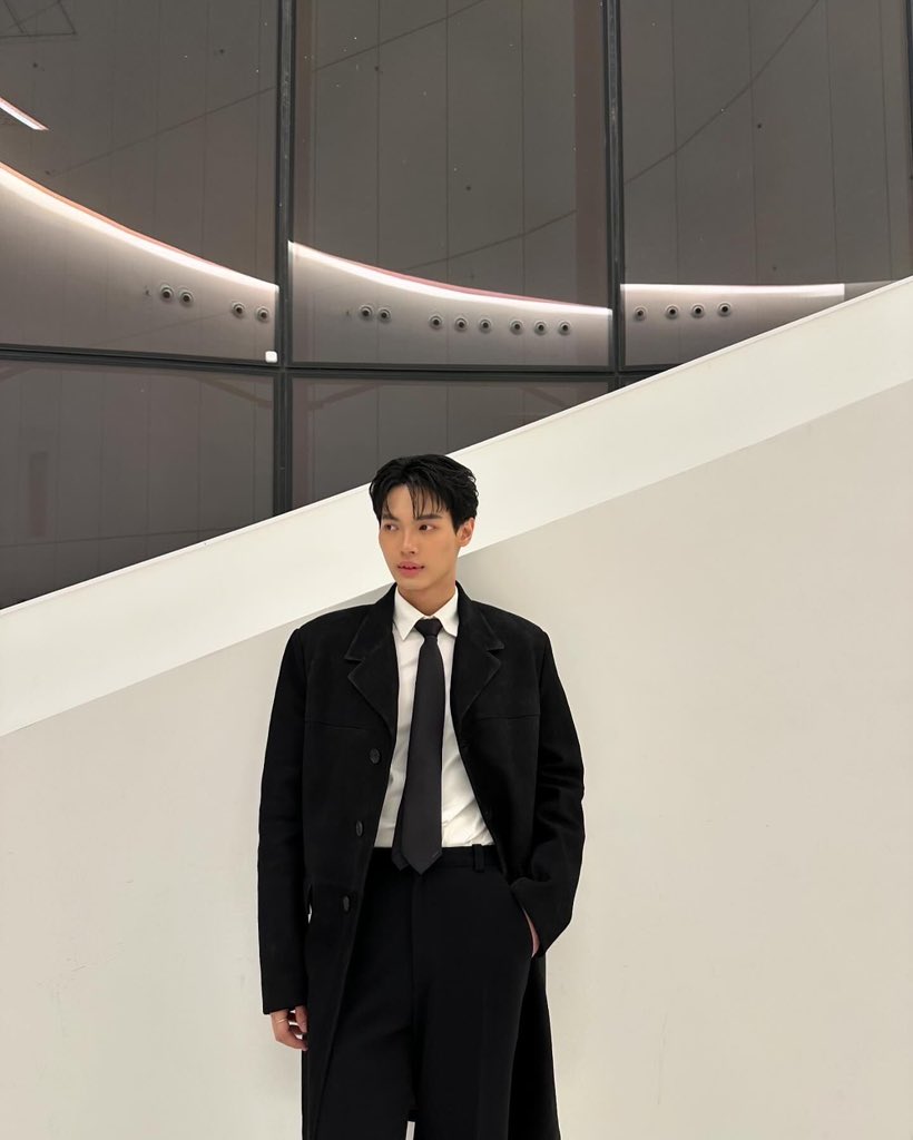 WinmetawinO's tweet photo. Ig eedzilar update 

🐰🏆 (1)

CONGRATS WIN AFA17

#AFARisingStarWin
#UnderParallelSkies
#winmetawin @winmetawin https://t.co/oImmquCDcb