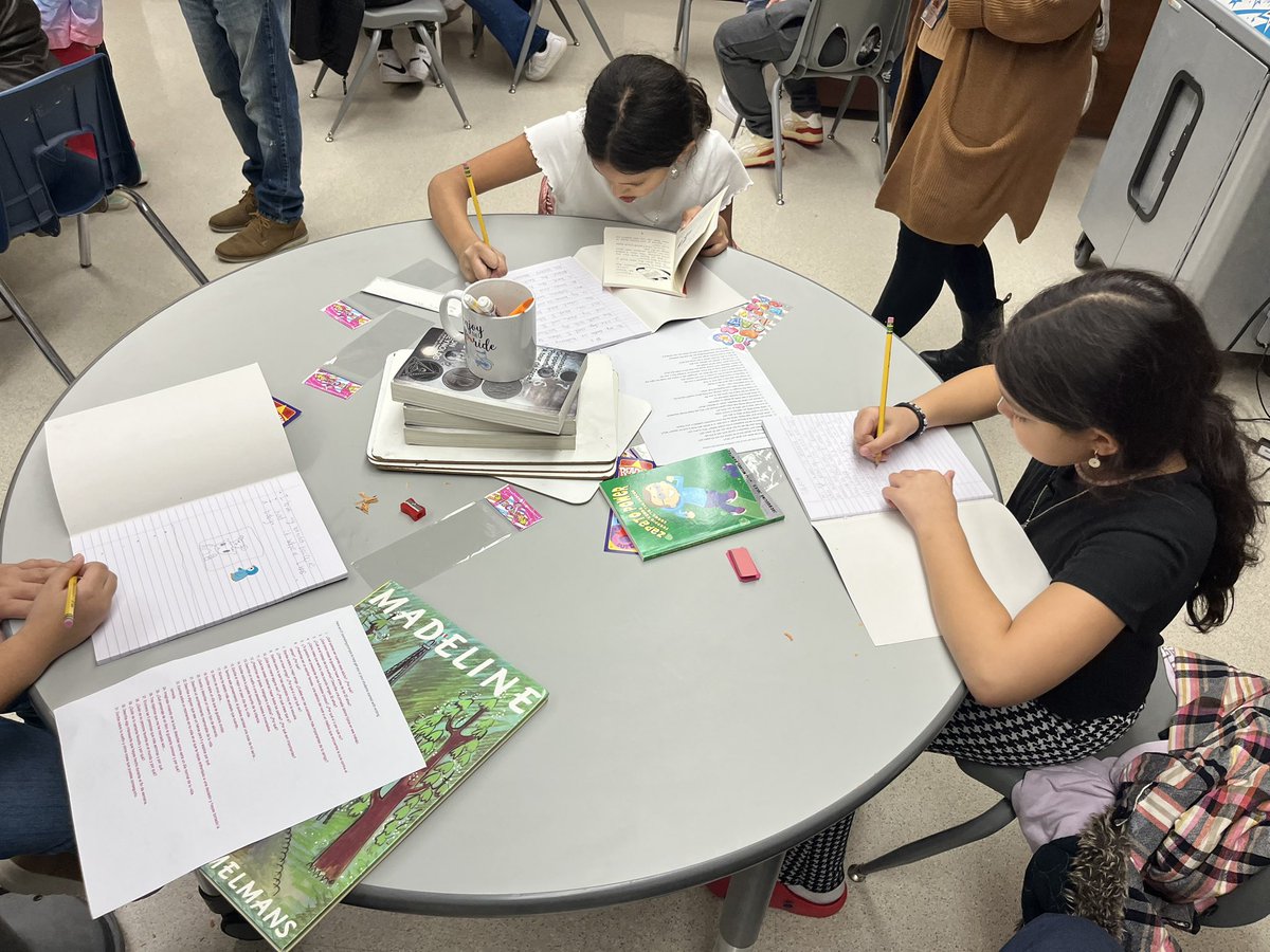 Dr. Evelyn Perez-Daza (@evedaza91) on Twitter photo ENL Family Night “Using your Native Language to Support Your Child” - a successful event thanks to our teachers! <a href="/LBSchoolsNY/">LongBeachSchools</a> <a href="/BriannaCarneva2/">Brianna Carnevale</a> <a href="/AdeleTaverna/">Adele</a> <a href="/prisedwardsENL/">Priscilla Edwards</a> <a href="/ChelseyDirocco/">Chelsey DiRocco</a> <a href="/MsLaBarbera/">Michelle La Barbera</a> <a href="/enl_salazar/">Jasmin Salazar</a> <a href="/MsRobertsENL/">Ms. R</a> ENL Family Night “Using your Native Language to Support Your Child” - a successful event thanks to our teachers! <a href="/LBSchoolsNY/">LongBeachSchools</a> <a href="/BriannaCarneva2/">Brianna Carnevale</a> <a href="/AdeleTaverna/">Adele</a> <a href="/prisedwardsENL/">Priscilla Edwards</a> <a href="/ChelseyDirocco/">Chelsey DiRocco</a> <a href="/MsLaBarbera/">Michelle La Barbera</a> <a href="/enl_salazar/">Jasmin Salazar</a> <a href="/MsRobertsENL/">Ms. R</a>