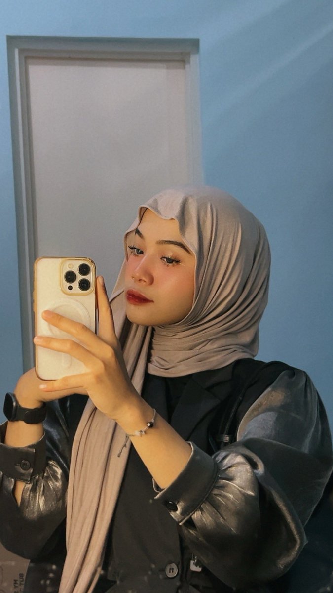 ambyarkids's tweet photo. Pashmina kaos terenakeun bgt plus ademm kalo dipake, udah punya banyak warnaa, yang pasti murah bgt ini ramah di kantong mahasiswa 🥹✨

🛒  https://t.co/L8ECKYK2qY https://t.co/x7flZU0saQ