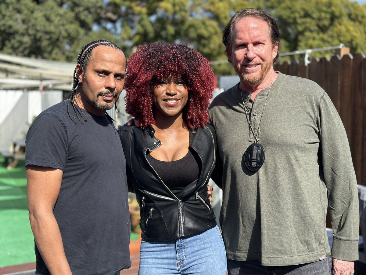 MeisnerActor's tweet photo. Its a WRAP!  Yesterday we completed principal photography on Tony Cox's crime thriller #RUTHLESS with these super stars:  #DavetaSherwood #KennySwartz #Mirrajje #EricNathan #DaleStelly #TonyCox #FilmTwitter #SupportIndyFilm https://t.co/RW52DorAp0
