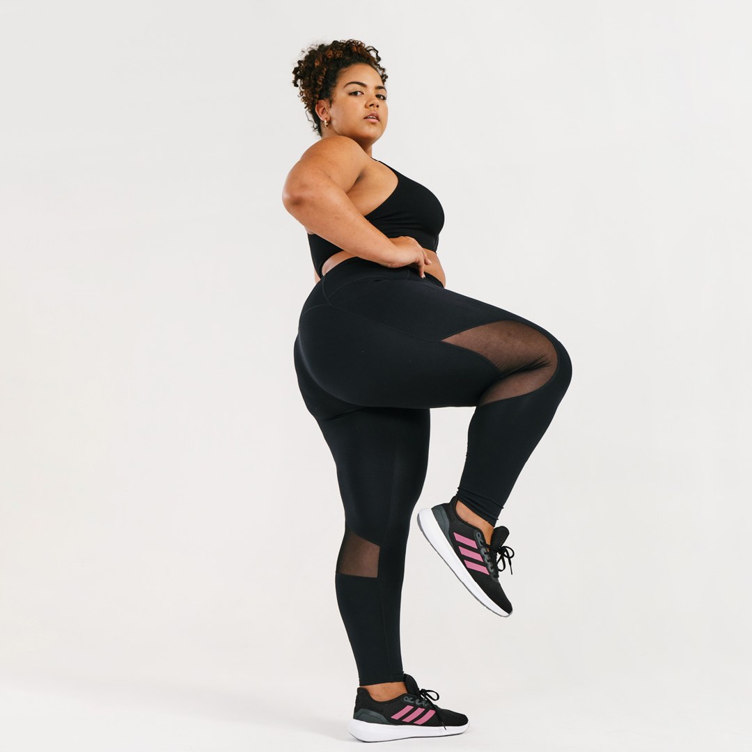 TotalsportsSA's tweet photo. Confidence in every stride. Empowerment in every pose. Own your movement, your way.

 ✔️Lightweight breathable fabric
 ✔️Dri-tech fabric 
✔️ Reflective logos

TS Contour Mesh Tights, R399.95 in-store, &amp; online: https://t.co/Iq5zfYOcVZ

#TSbyTotalsports #OwnYourMovement #MyTS https://t.co/EMNjHA1fpV