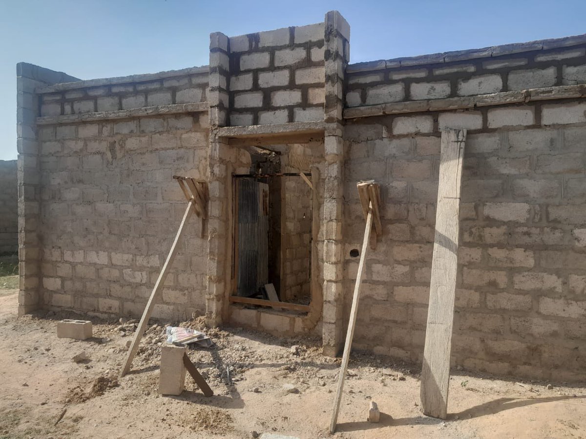 Viperh_'s tweet image. Please take your time to read this👇🏽
Remember the prophet (SAW) said: “Charity does not in any way decrease the wealth, and the servant who forgives, Allah adds to his respect; and the one who shows humility, Allah elevates him in the estimation (of the people).” (Muslim)