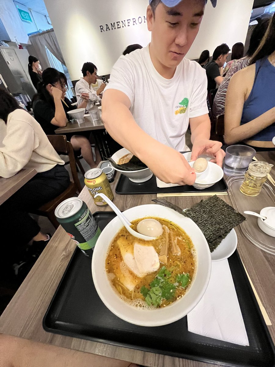 70k #btc breached casually while am having an awesome ramen 😇😇