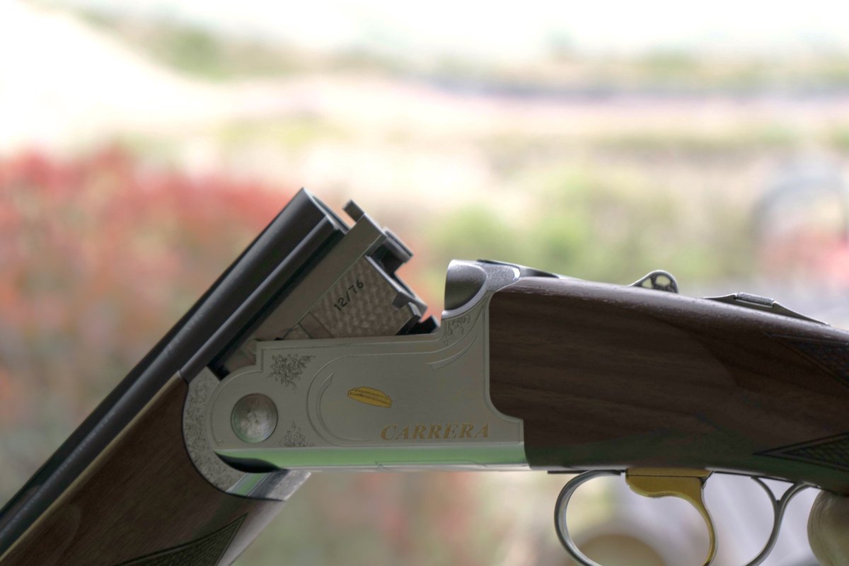 FAIRITALY1971's tweet photo. CARRERA IS ALWAYS A GREAT IDEA 💯
https://t.co/sVryTSkzVg
#fairitaly#shotguns #competitionshotgun #claypigeon #claypigeonshooting #fairitaly #madeinitaly #fusil #tirauxpigeons #pigeonsdargile #tiroalplato #rifle #gewehr #tontaubenschießen #madeinitaly https://t.co/gjZl1pEfGv