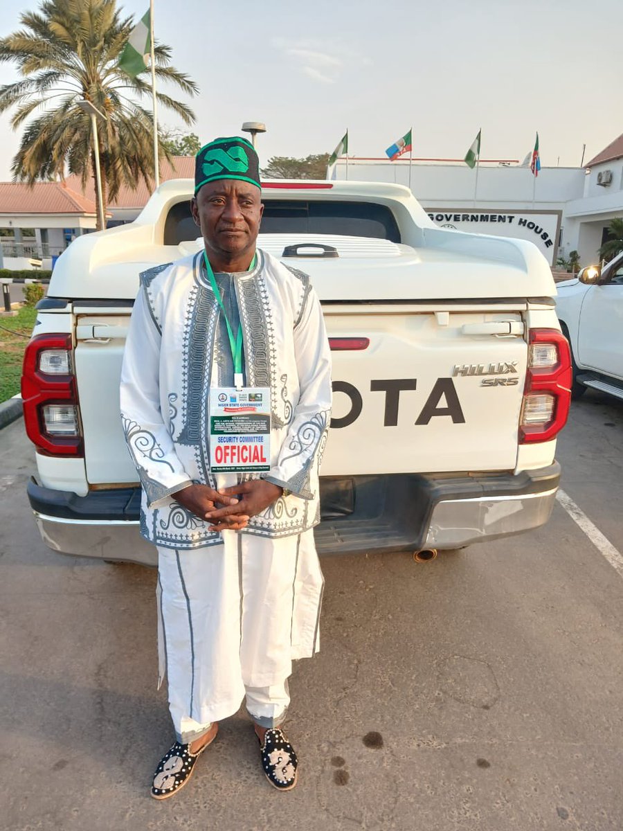 Gideech's tweet photo. The Hon. commissioner Homeland Security Niger State, Hon. Bello Muhammad Abdullahi is set at the Bola Ahmed Tinubu International Airport Minna to receive the President and Commander in Chief of the Armed Forces Federal Republic of Nigeria, President Bola Ahmed Tinubu https://t.co/u45co0G9K0