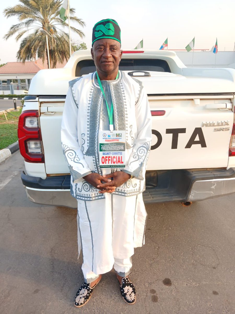 Gideech's tweet photo. The Hon. commissioner Homeland Security Niger State, Hon. Bello Muhammad Abdullahi is set at the Bola Ahmed Tinubu International Airport Minna to receive the President and Commander in Chief of the Armed Forces Federal Republic of Nigeria, President Bola Ahmed Tinubu https://t.co/u45co0G9K0