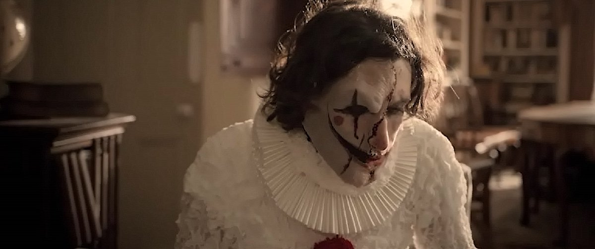 FabGiagnoni's tweet photo. #JackInTheBox-Il Risveglio
Di #LawrenceFowler
#UK
2022
89 m.
Le origini del #demone del pagliaccio nella scatola.
#Sequel about origins of the #killer #clown.
Voto: 5,5
#Orrore #Horror
#Film #Cinema #Movie #Cinematography #FilmTwitter #FilmTWT #Movies #MovieTwit #MovieReview https://t.co/QSe6lZUafR