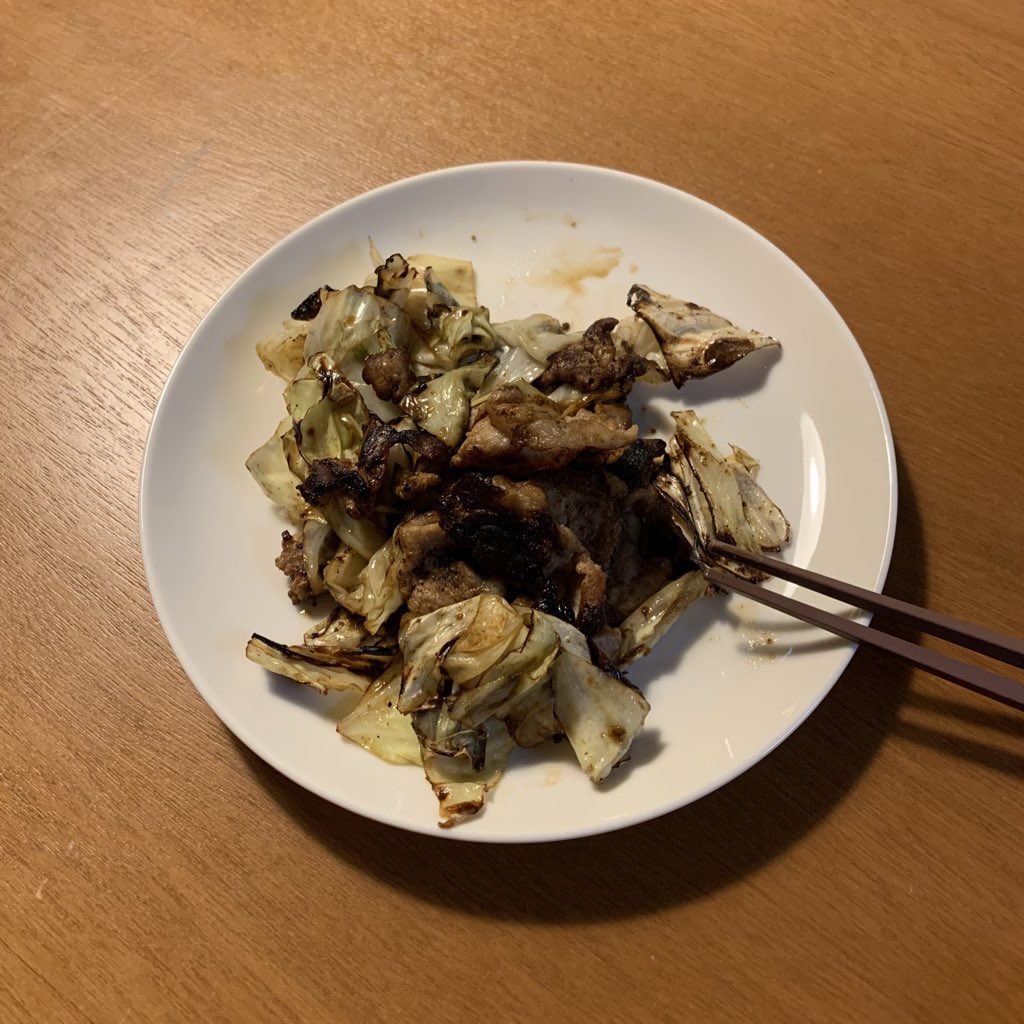 gRe_092's tweet photo. 野菜炒め🥬
（辛すぎて水に浸さんと無理）
難易度 : ★★★★☆

やっぱり料理はTOIとらんらんに🙇‍♀️ https://t.co/aYe6pgww0H