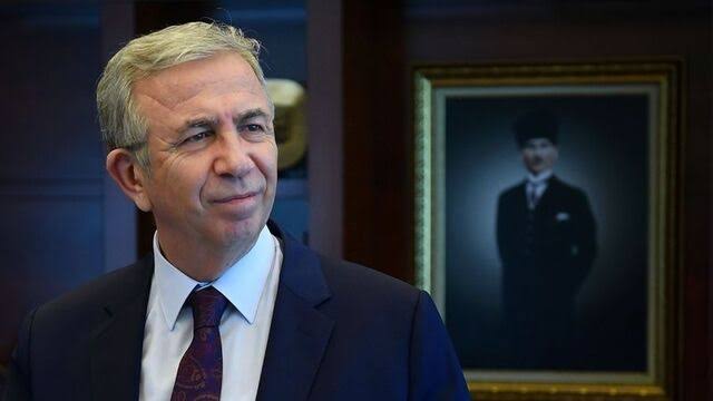 Mansur Yavaş: Ankaralı 30 yaş altı kadınlara ücretsiz HPV aşı desteği sağlayacağız.