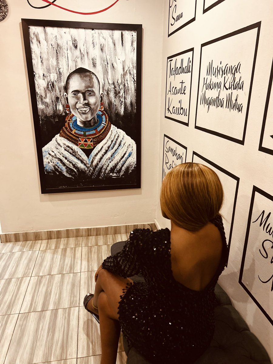 Thandicandy22's tweet photo. Officially a black lover, African art https://t.co/ad6WT9TSmG