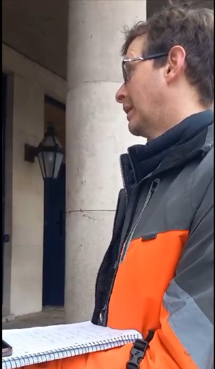 SeriousClits's tweet photo. Why is @MarkLTighe interviewing Wimmin Basher's at the referendum vote, the self proclaimed #NoNo boot boys ?
@Independent_ie
scrapped the barrel for this #AltShite platforming fascists, Andy boasting how Mark told him where @MaryLouMcDonald was to harass
https://t.co/Ev1YYclZdU https://t.co/nGSkKsd9mx